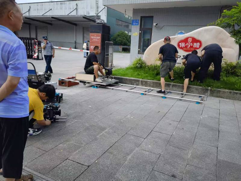 石拐区广告片拍摄公司核心优势：全流程服务，让品牌广告片省心更出彩
